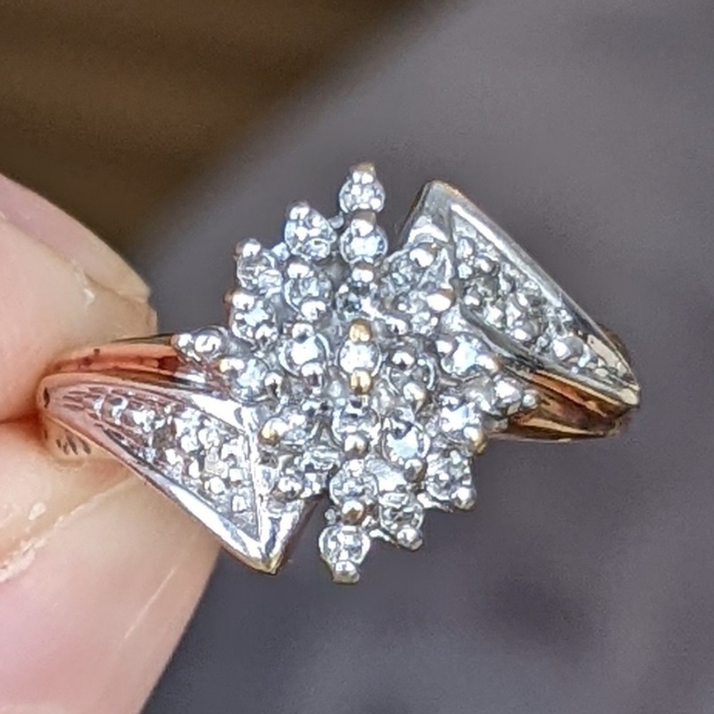 Antique 10K Gold Diamond Cluster Ring
